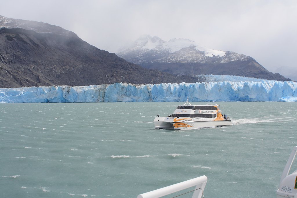 39-Upsala glacier.jpg - Upsala glacier